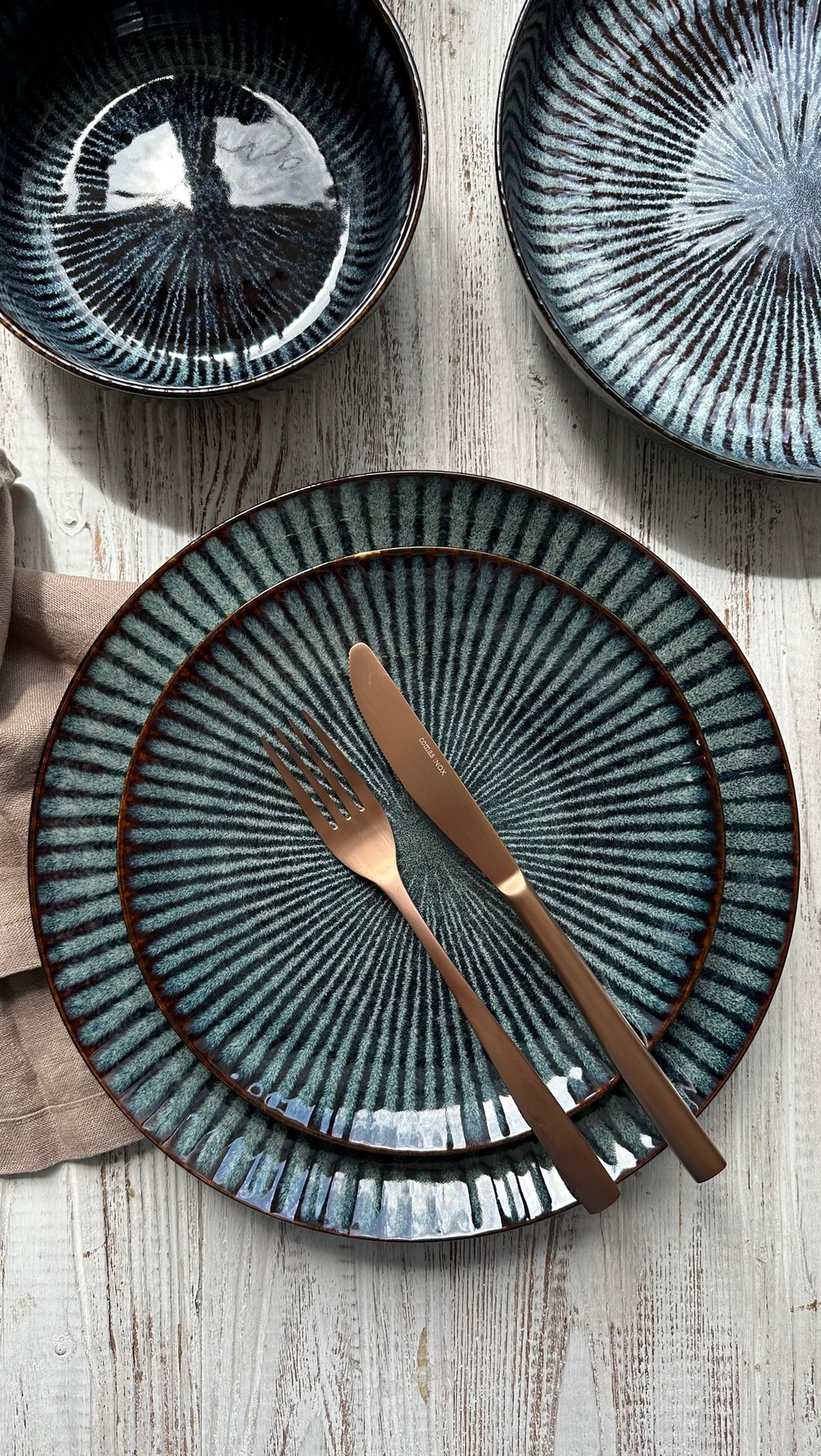 Тарелка d 27,5 см h 3,6 см, с полосками, ATLANTIS