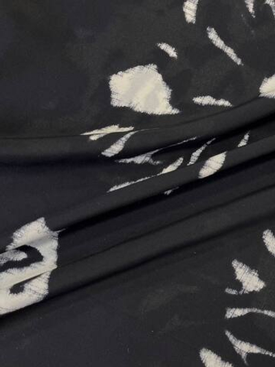 Шелк черный с белым абстрактным принтом