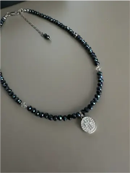 Чокер с подвеской из ювелирного стекла