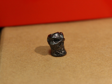 Темлячная бусина "Бандит", черный метал