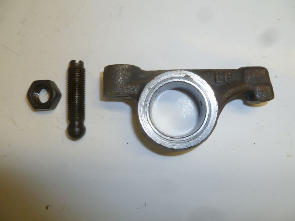 Коромысло клапана в сборе с винтом .гайкойRicardo R6105AZLDS1; TDK 110 6LT(L=82) /Valve rocker ARM