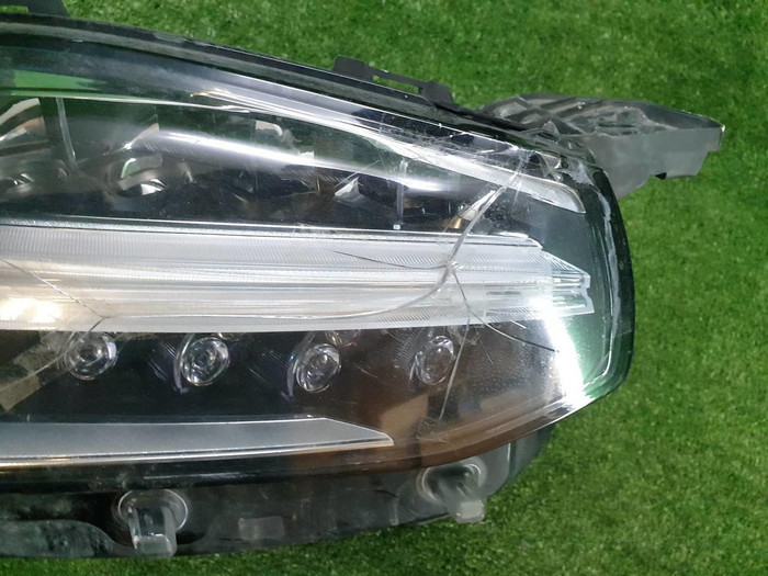 Фара правая Volvo XC90 2 (2014-2019) Full LED