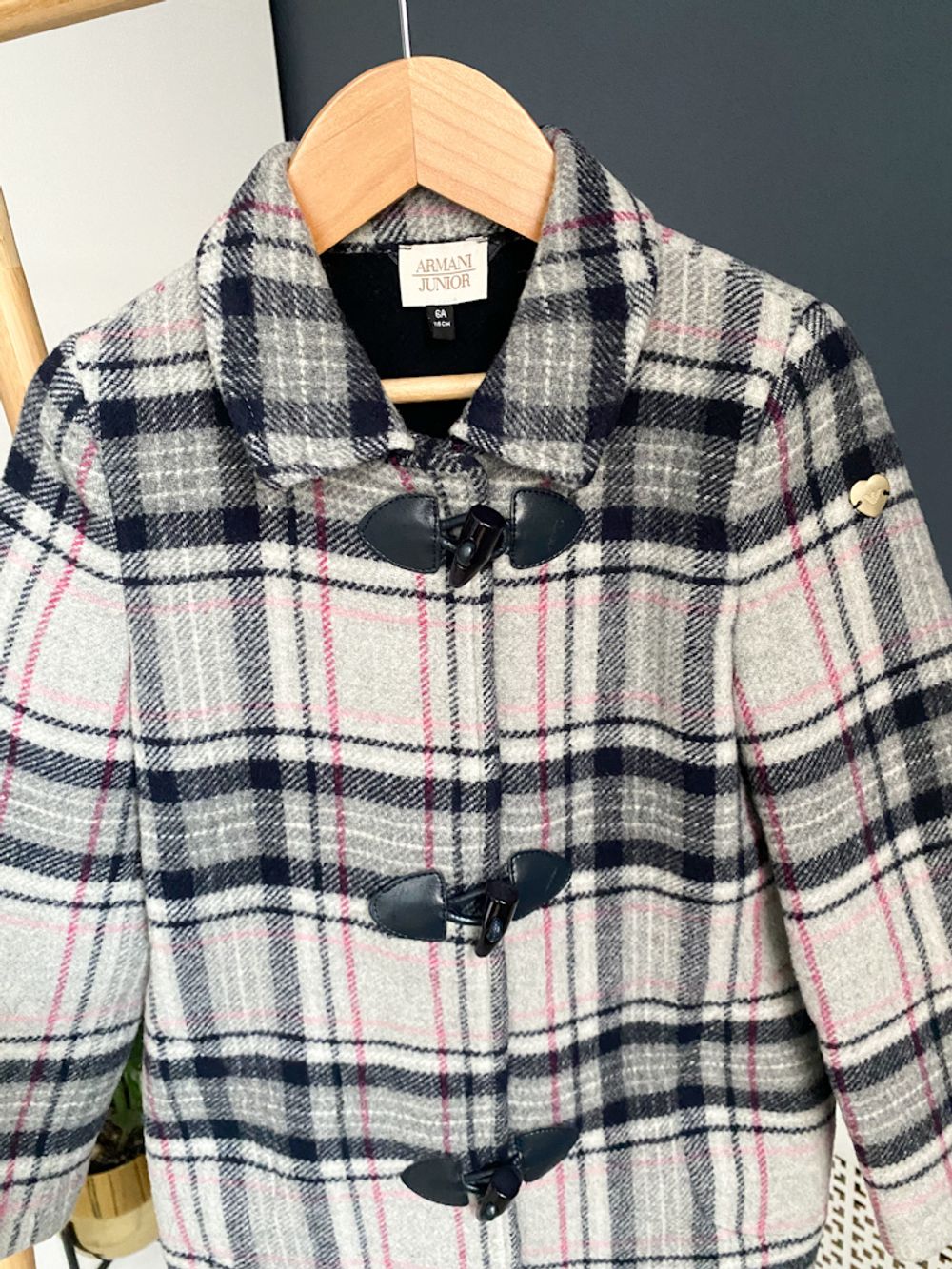 Шестяное пальто Armani, 116