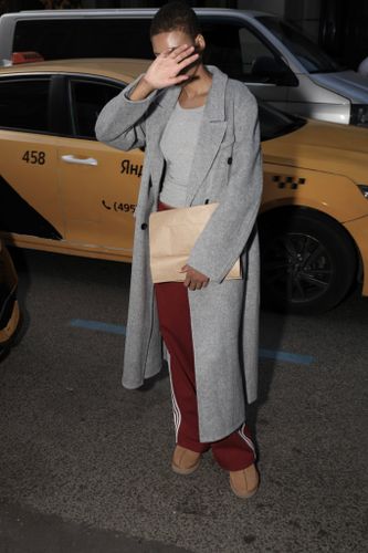 Серое пальто Сoline