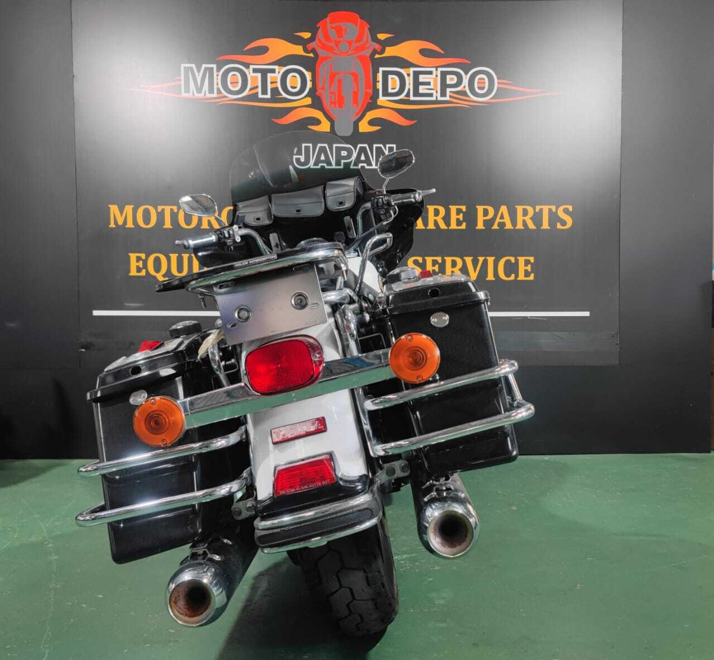 Harley-Davidson Road King FLHRCI 1450 , 2004