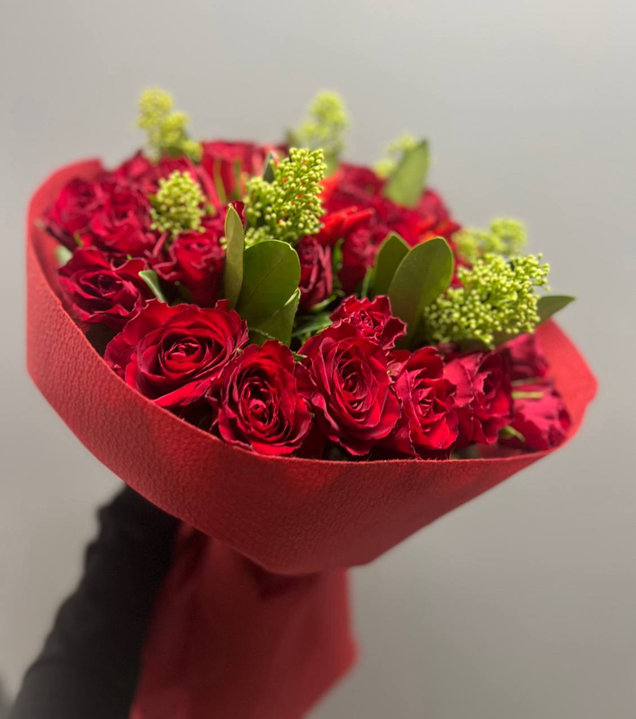 Букет из роз 40 см "Сочный микс" Букет из роз 40 см "Сочный микс"