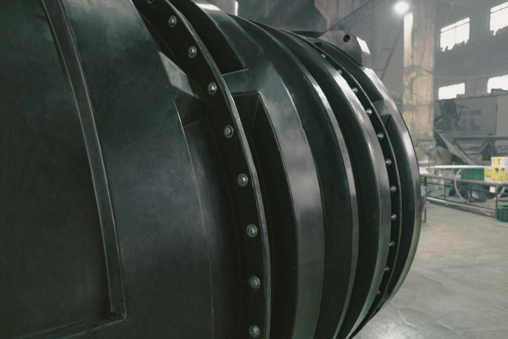 Емкость подземная горизонтальная Мультпласт M40 40000 л. горизонтальная (10340x2400x2400см;1420кг;черный) - арт.555434.36