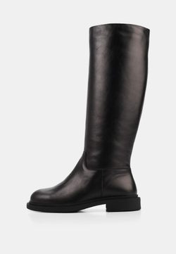 Сапоги // Mane // Black