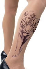 Колготки +size с принтом-тату в виде крадущегося тигра (Размер: XL-XXL-XXXL) (Цвет: бежевый)