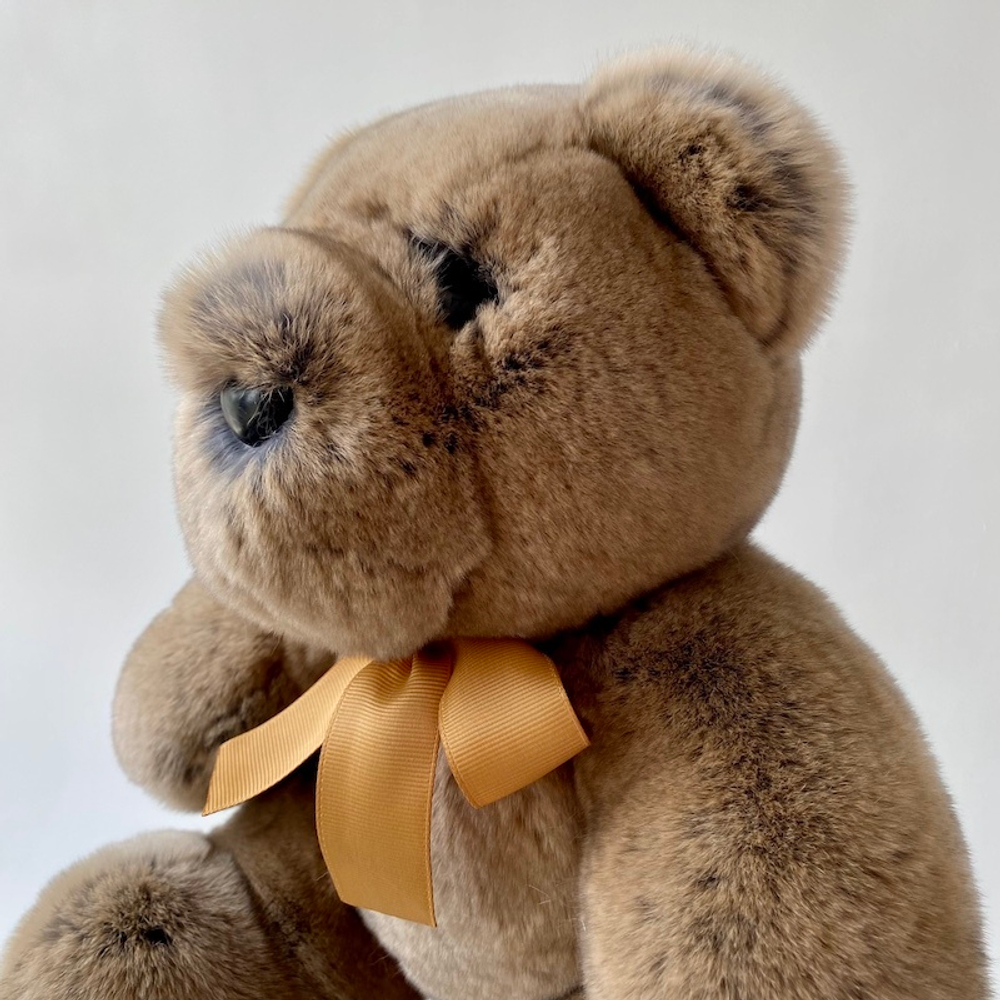 мягкий меховой медведь