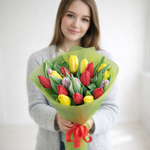 Букет микс из тюльпанов "Three colours"