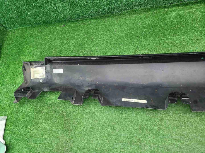 Накладка порога правая Mercedes GLE V167 (18-нв)