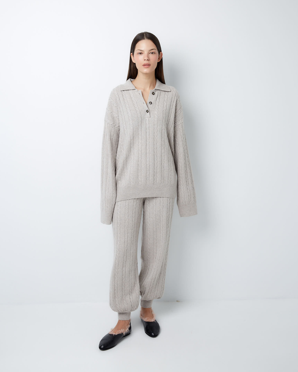 Поло объемного кроя из смесового кашемира серо-бежевый