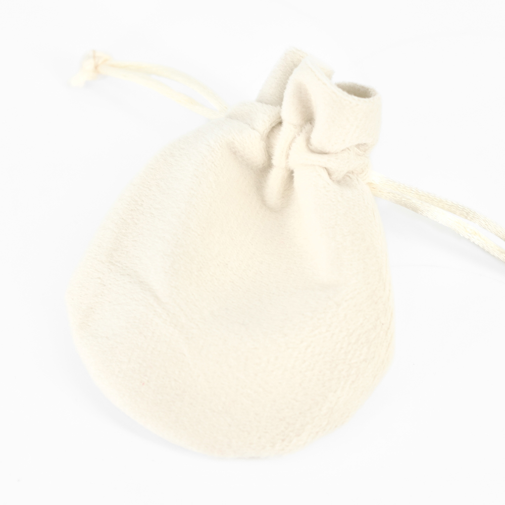 Мягкий плюшевый мешочек 70x90 мм для бижутерии.