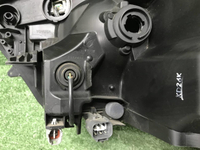 Битая Фара правая Toyota RAV4 4 CA40 (15-19) LED