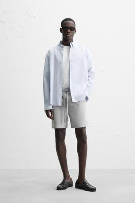 ZARA ШОРТЫ КОМФОРТНОЙ ПОСАДКИ ИЗ РЕЛЬЕФНОЙ ТКАНИ, СЕРЫЙ