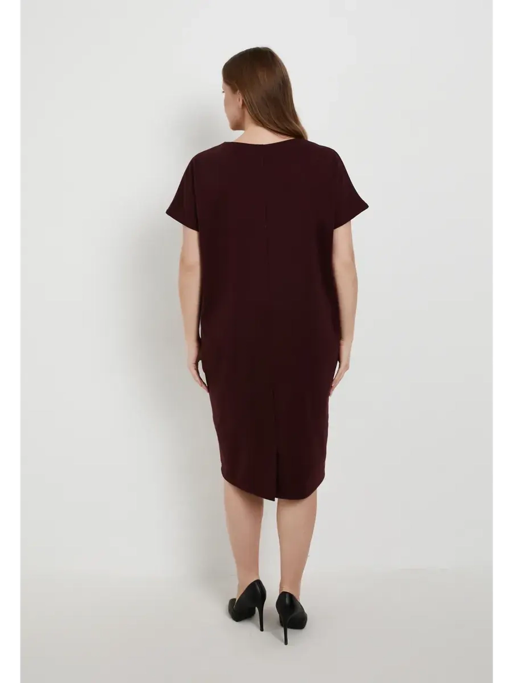 Платье прямое базовое