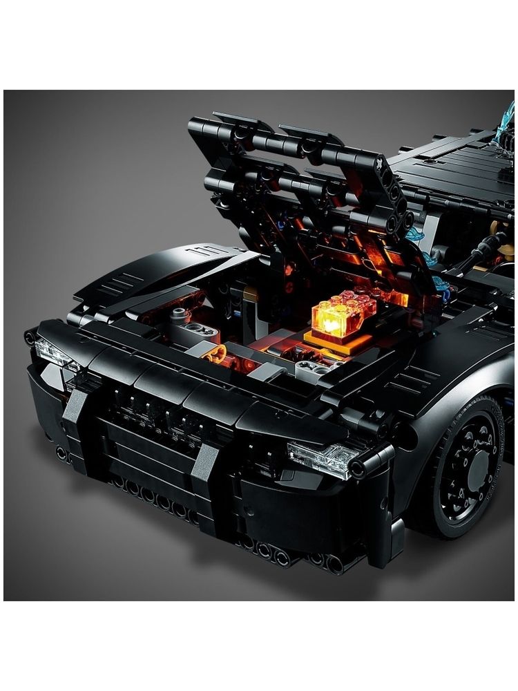 Конструктор LEGO Technic 42127 Бэтмен: Бэтмобиль