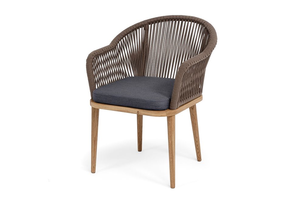 "Лион" стул плетеный из роупа, основание дуб, роуп коричневый круглый, ткань темно-серая 027