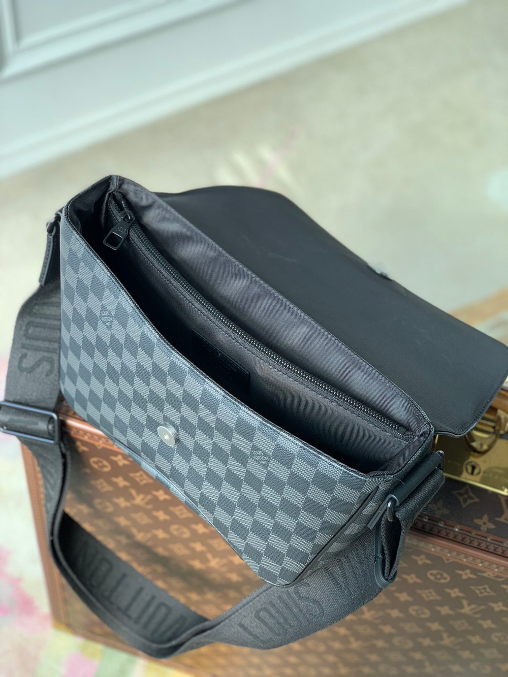 Louis Vuitton Montsouris Messenger Bag