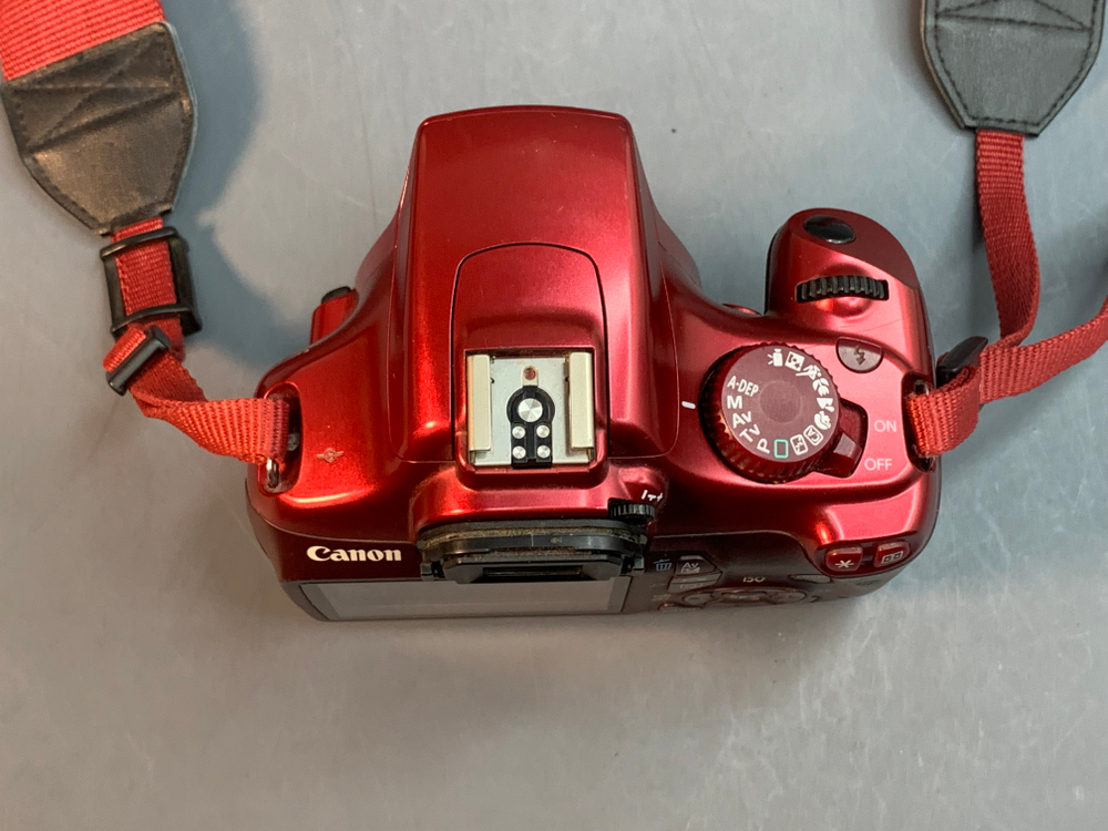 Canon 1100D Kit 18-55mm 3.5-5.6 IS II нерабочий USB-порт