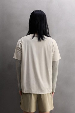 ZARA КОМБИНИРОВАННАЯ ТЕХНИЧЕСКАЯ ФУТБОЛКА ДЛЯ БЕГА, СВЕТЛО-СЕРЫЙ