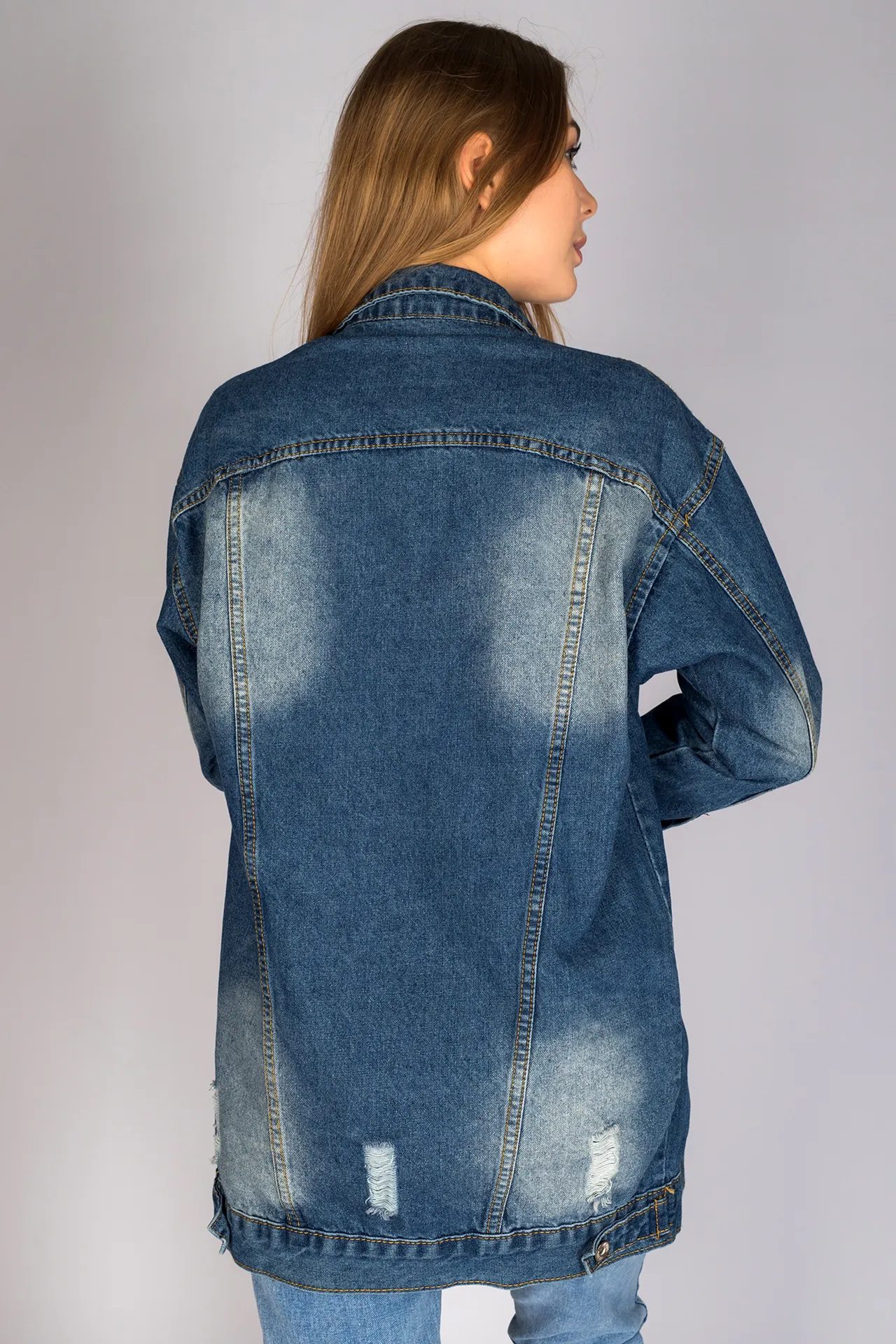 Удлиненная джинсовая куртка женская оптом