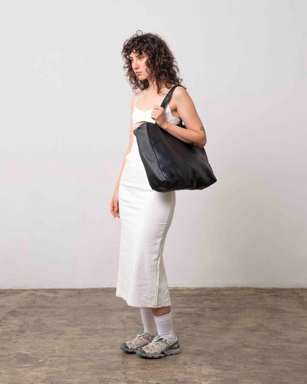 Сумка Kazyrnaya Тоут Wall черная