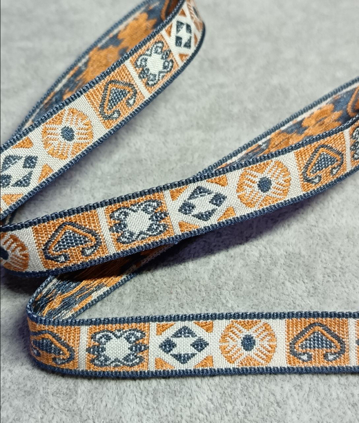 Тесьма жаккард, ш. 1,4 см