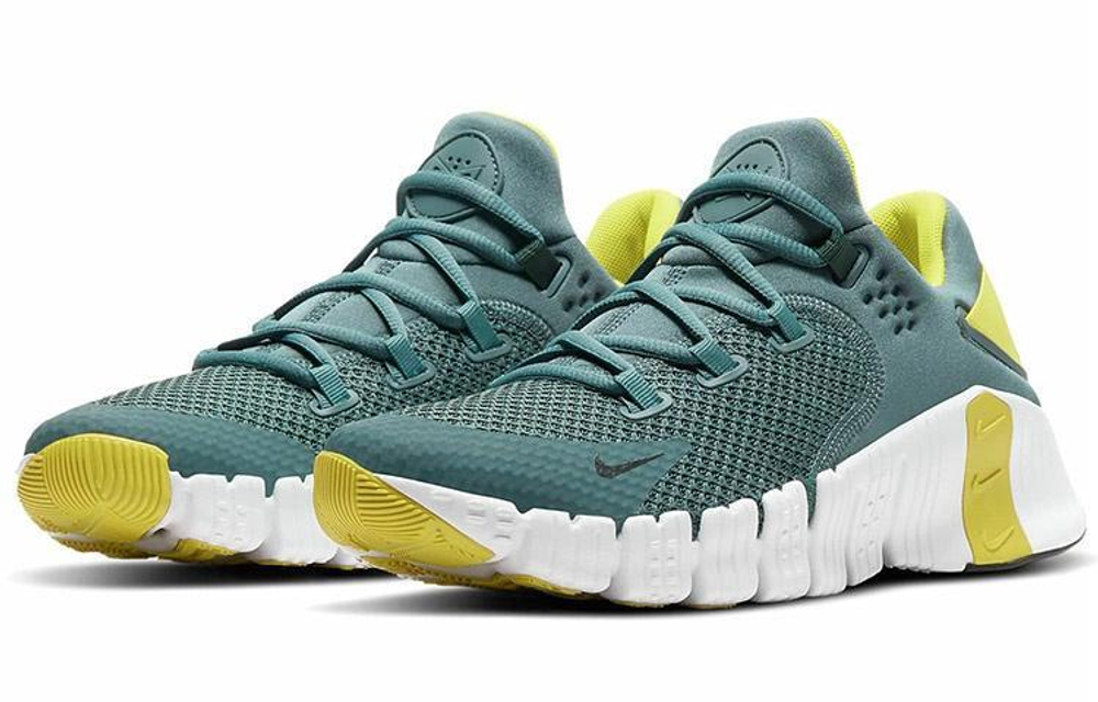 Кроссовки Nike Free Metcon 4