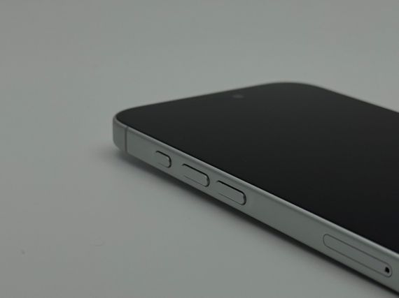 iPhone 16 128gb White