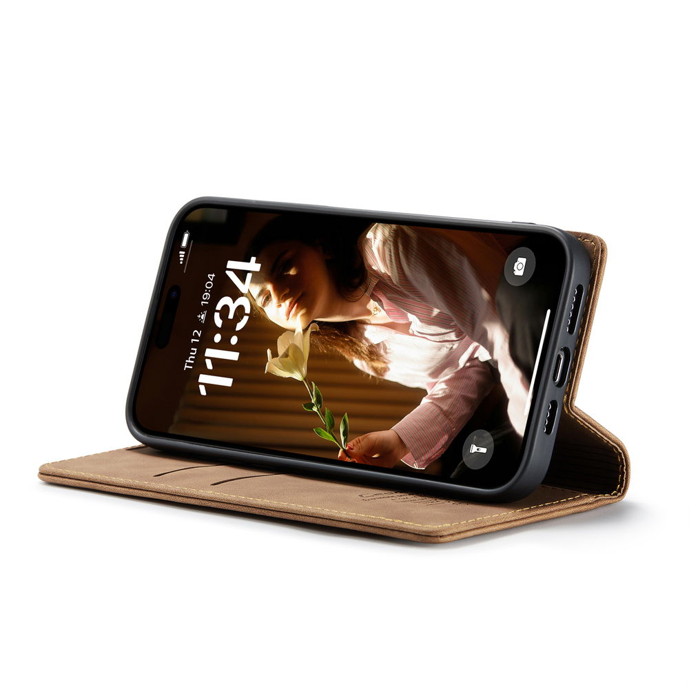 Чехол-книжка CaseMe Matte iPhone 16