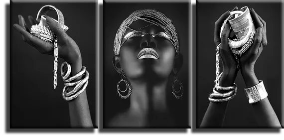 Модульная картина "Девушка и руки с серебром"