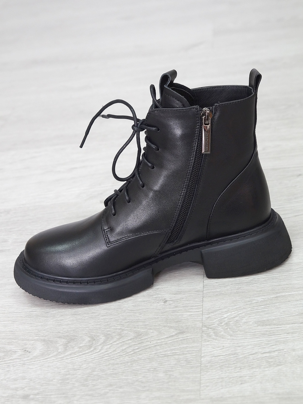 Ботинки женские демисезонные