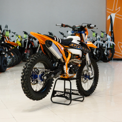 Мотоцикл кроссовый Zuumav FX K8 (NB300) Orange 21/18