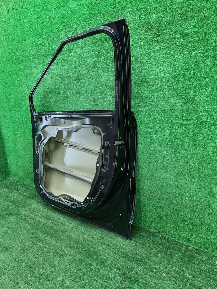 Дверь передняя правая Kia Carnival 4 (2020-н.в.)