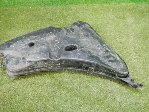 Бачок омывателя BMW 5er G30 (2017-2023)