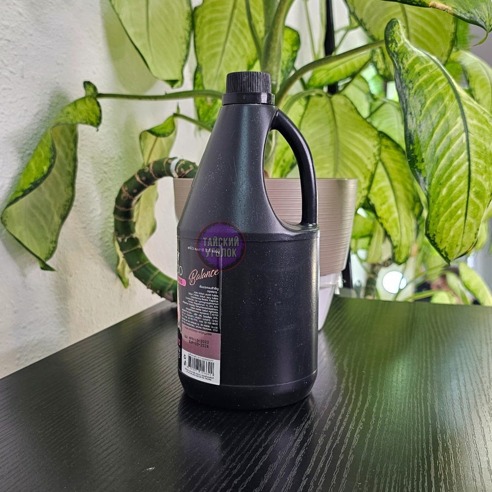 Шампунь для волос Carebeau Сакура 1000 мл.