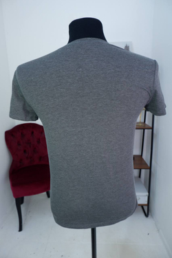 Футболка повседневная, визуально на 46 размер