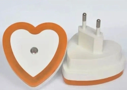 Светодиодный ночник с датчиком света LED, оранжевый с включением от розетки