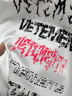 Футболка Vetements