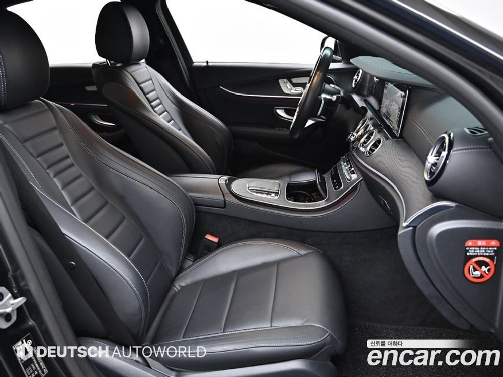 Mercedes-Benz E-Class W213 E220d 4MATIC AMG Line (11.2020)