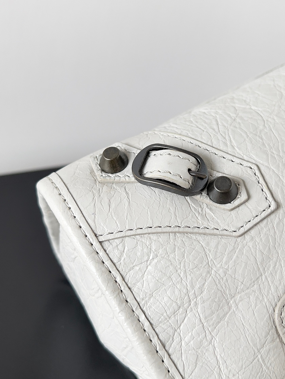 Balenciaga City Mini Bag 25 cm