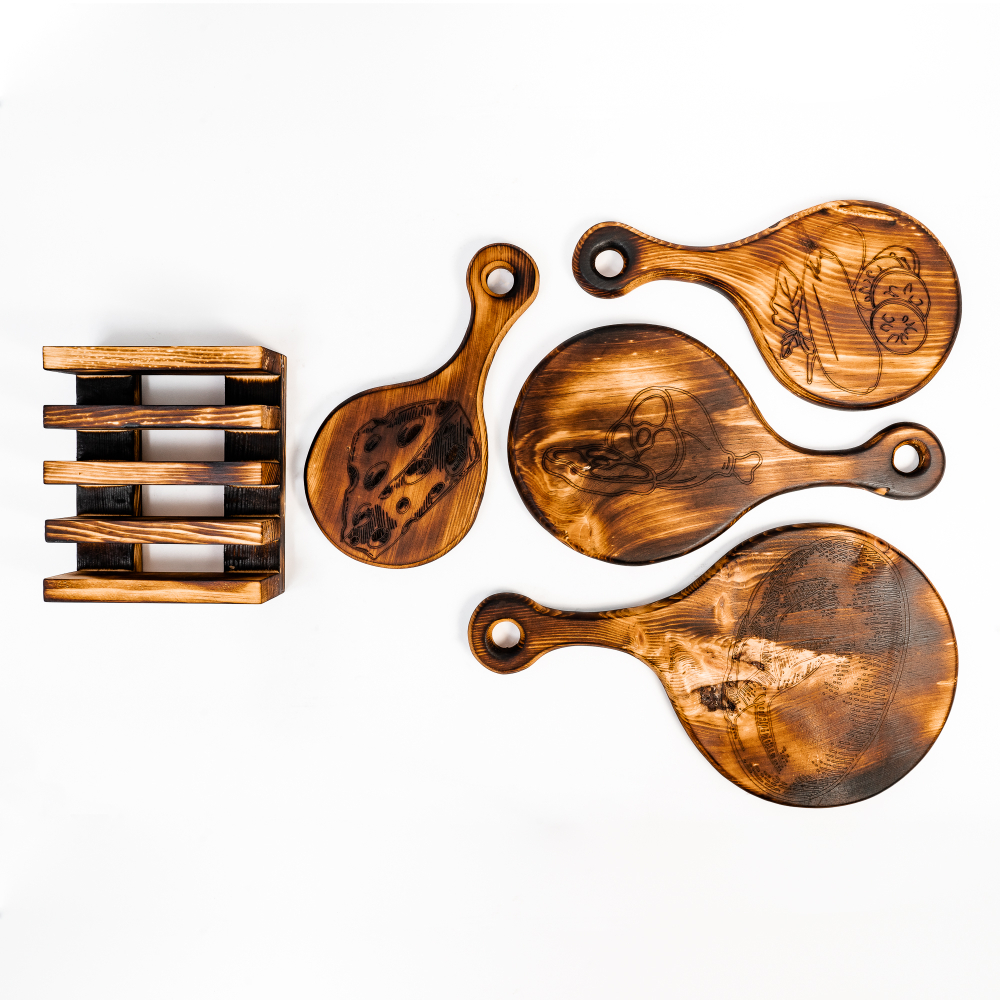 Деревянные разделочные доски 4 шт. из сибирского кедра на подставке RDN14