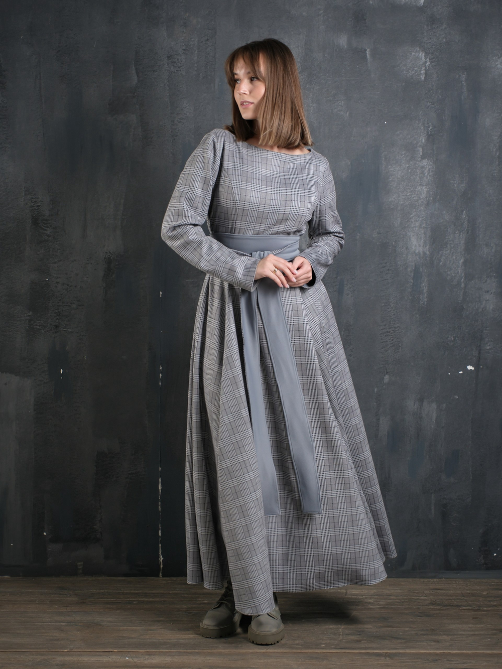 Платье с кушаком /серо-голубая клетка