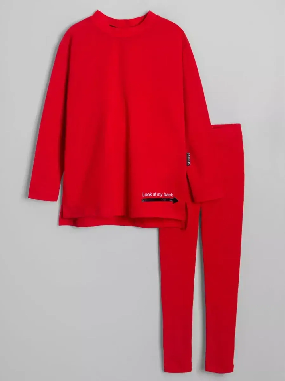 Красный костюм для девочки на весну с леггинсами