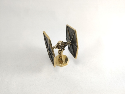 Tie Fighter 
(отдельная подставка)