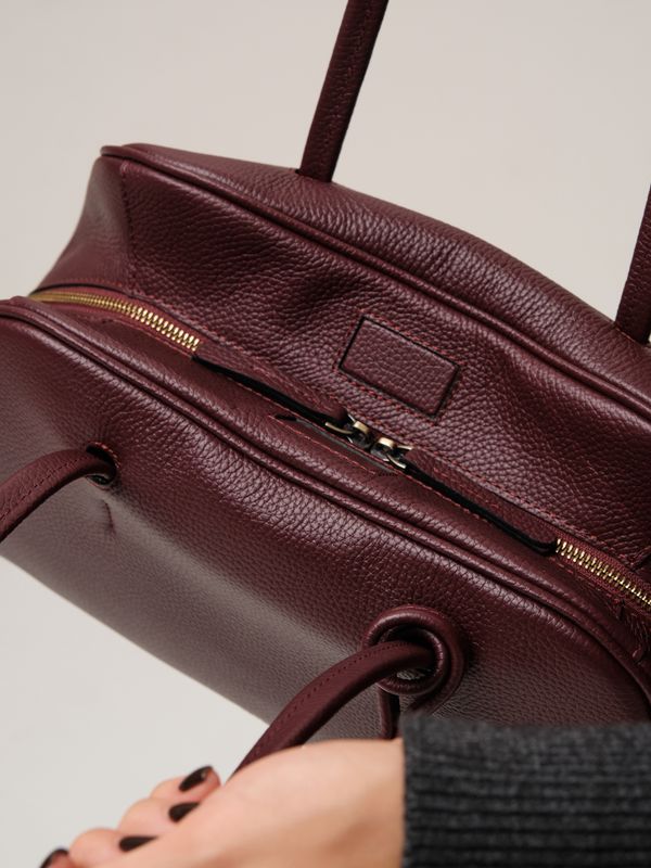 Кожаная сумка DBR 31338 зимняя вишня