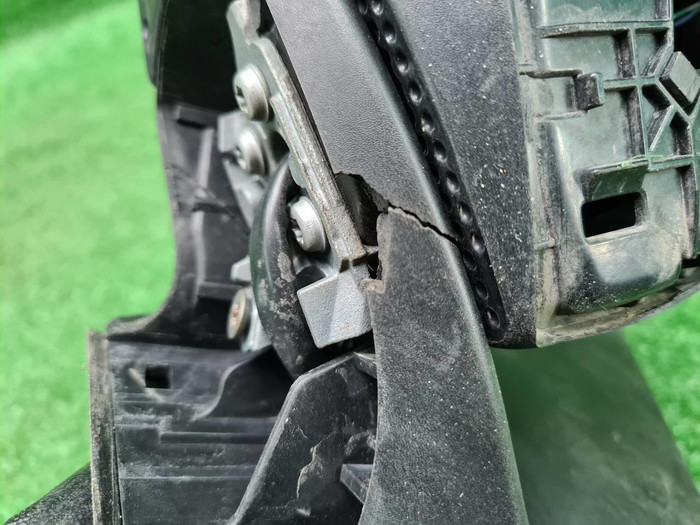 Зеркало правое Toyota RAV4 3 CA30 (10-16) 9 конт.