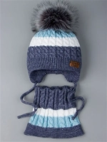 Шапка для мальчика зимняя вязаная и снуд